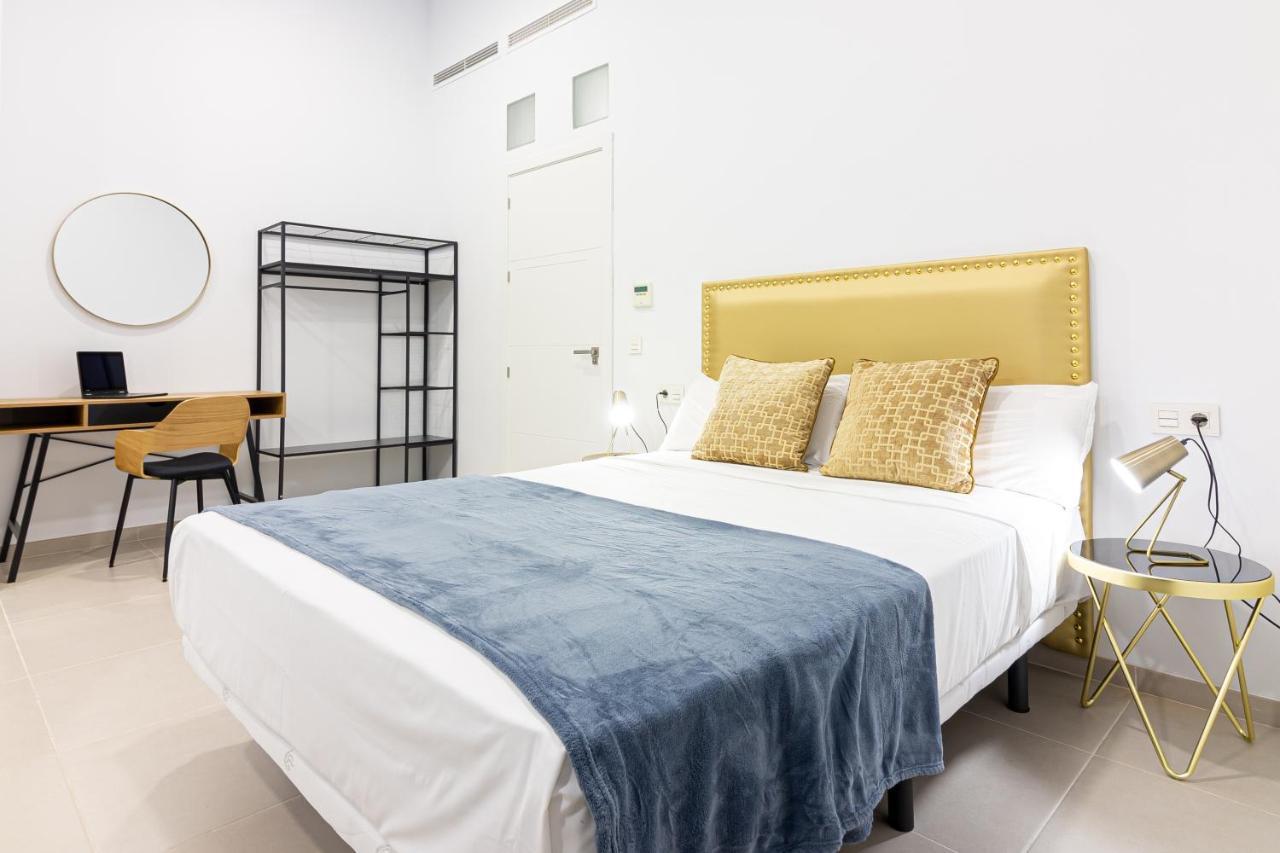 Appartamento Malaga Center Flat Mariblanca 12 Sun & Terrace Boutique Esterno foto